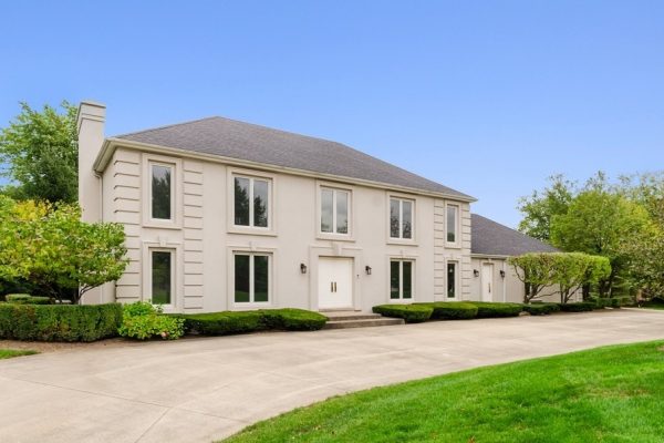 533 Waters Edge Court  Northbrook, IL 60062